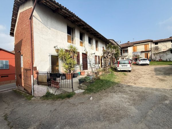 casa indipendente in vendita a Calliano Monferrato