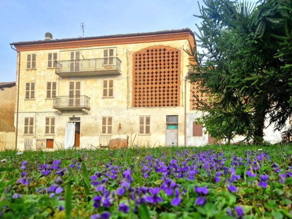casa indipendente in vendita a Calliano Monferrato