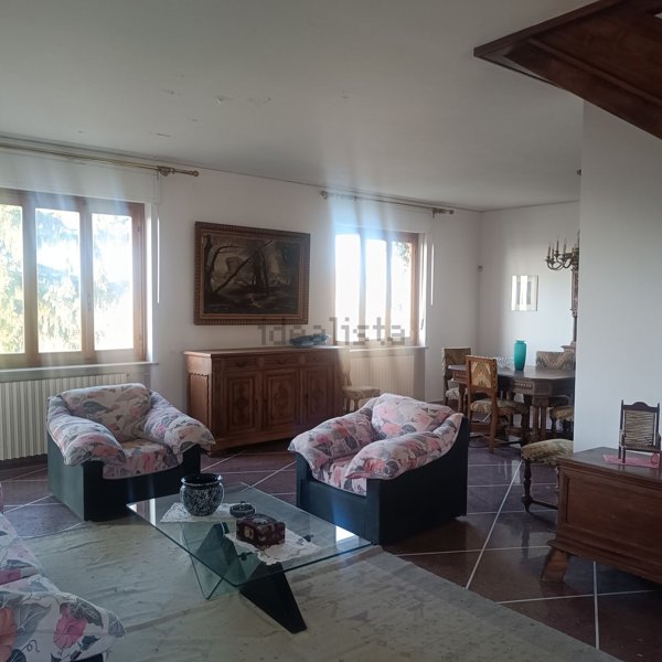 casa indipendente in vendita a Calliano Monferrato