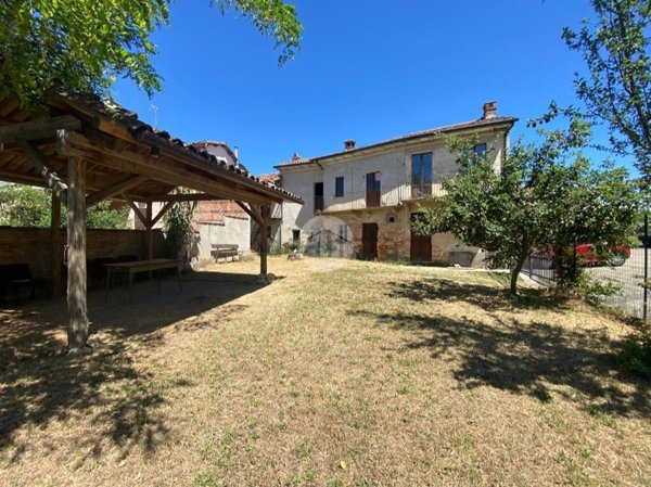 casa indipendente in vendita a Calliano Monferrato
