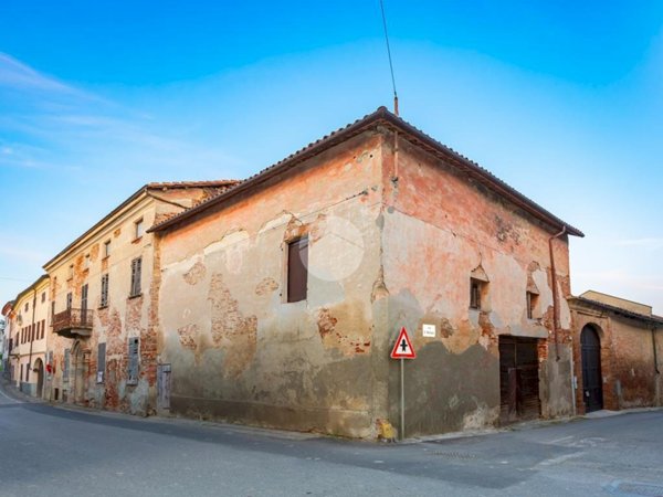 casa indipendente in vendita a Calliano Monferrato
