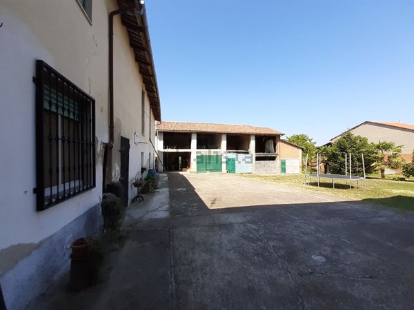 casa indipendente in vendita a Calliano Monferrato