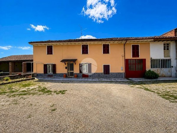 casa indipendente in vendita a Calliano Monferrato