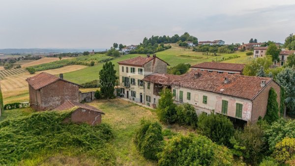 casale in vendita a Calliano Monferrato