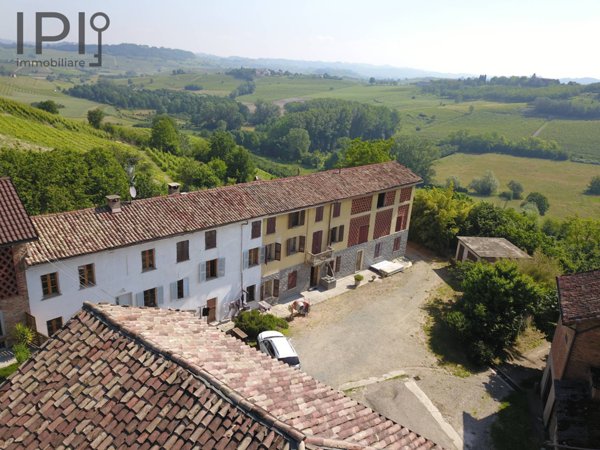 casa indipendente in vendita a Calosso