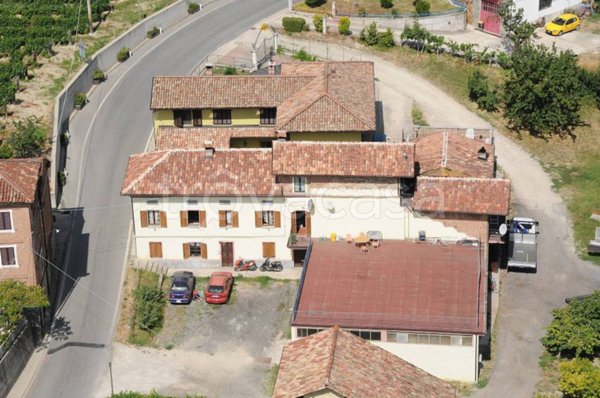 casa indipendente in vendita a Calosso