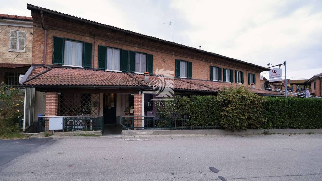 negozio in vendita a Calosso