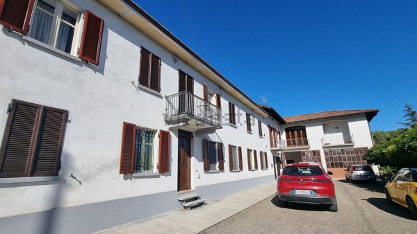 casa semindipendente in vendita a Calosso