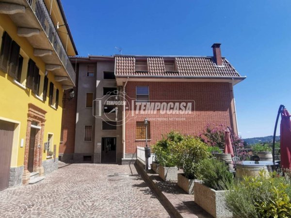 appartamento in vendita a Calosso