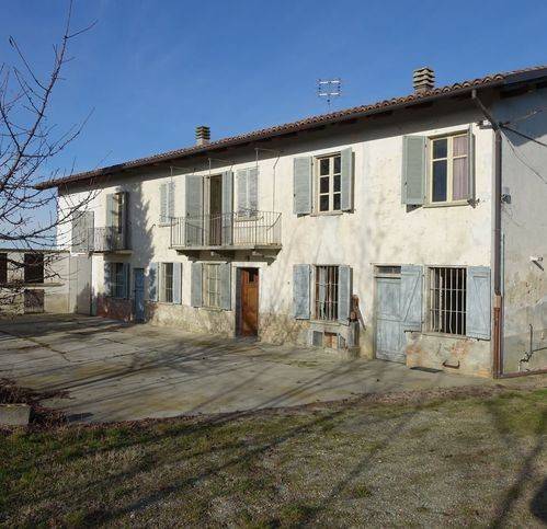 casa indipendente in vendita a Calosso