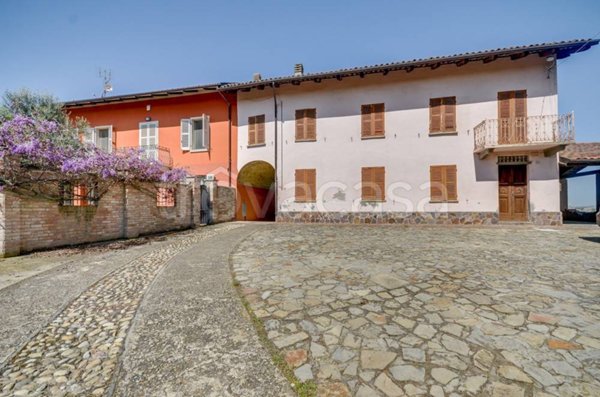 casa indipendente in vendita a Calosso