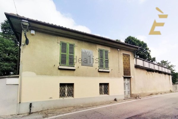 casa indipendente in vendita a Camerano Casasco