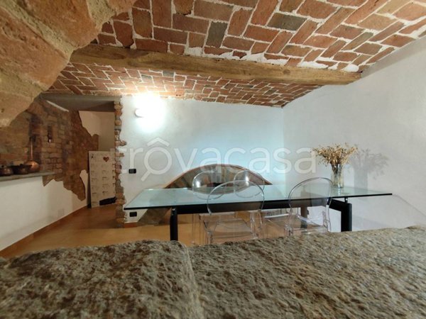 casa indipendente in vendita a Camerano Casasco