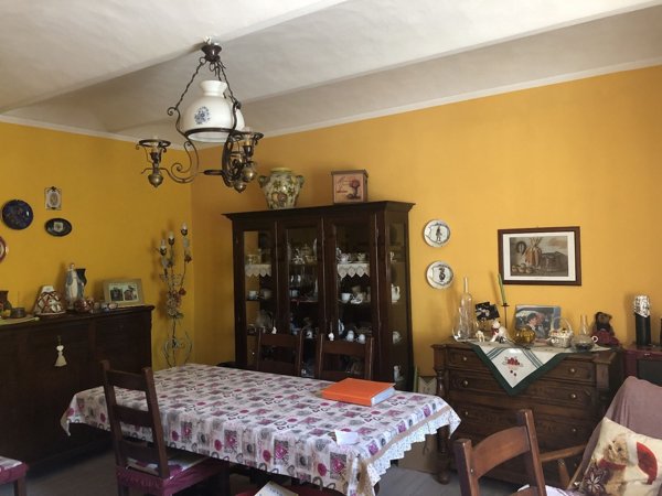 pentavano in vendita a Camerano Casasco