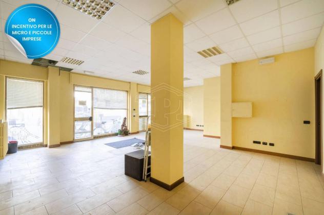 ufficio in vendita a Canelli