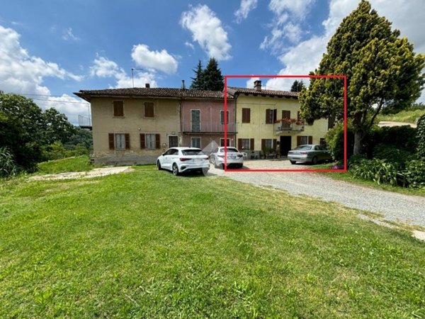 casa indipendente in vendita a Canelli