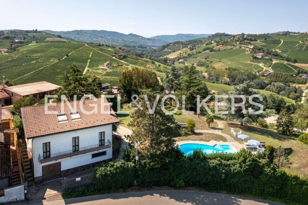 casa indipendente in vendita a Canelli