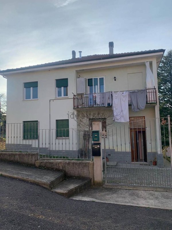 casa indipendente in vendita a Canelli