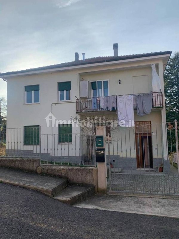 casa indipendente in vendita a Canelli