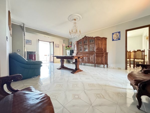 casa indipendente in vendita a Canelli