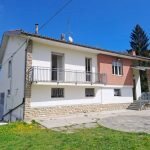 casa indipendente in vendita a Canelli