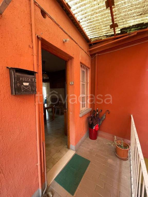 casa indipendente in vendita a Canelli
