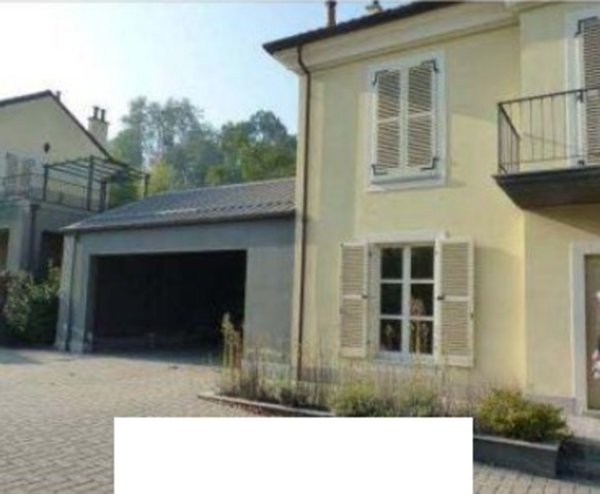 casa indipendente in vendita a Canelli