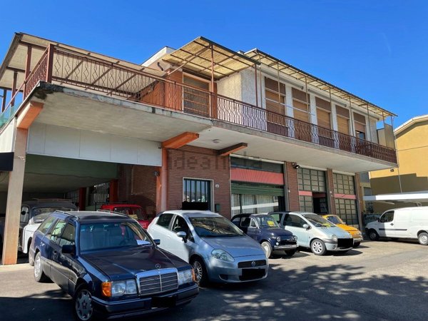 ufficio in vendita a Canelli