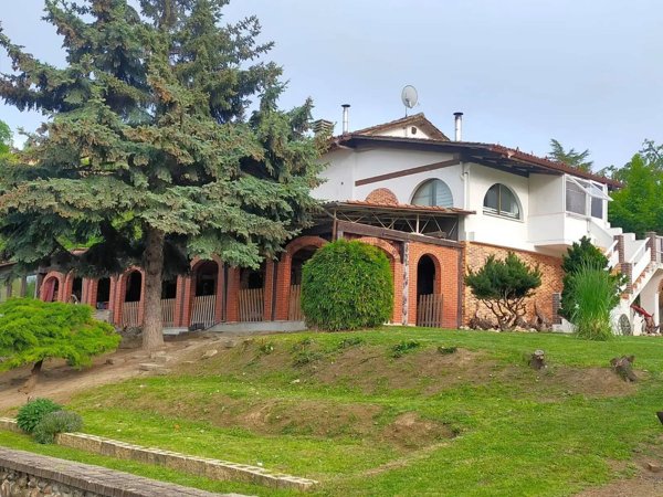 casa indipendente in vendita a Canelli