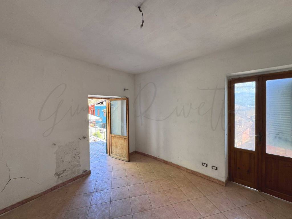 casa indipendente in vendita a Canelli