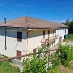 casa indipendente in vendita a Canelli