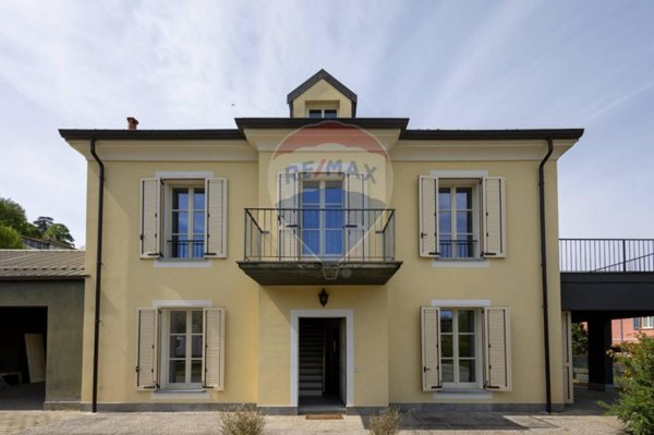 casa indipendente in vendita a Canelli