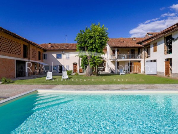 casa indipendente in vendita a Canelli