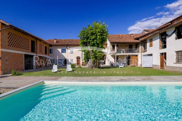 casa indipendente in vendita a Canelli
