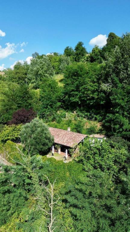 casa indipendente in vendita a Canelli