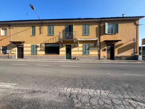 casa indipendente in vendita a Canelli