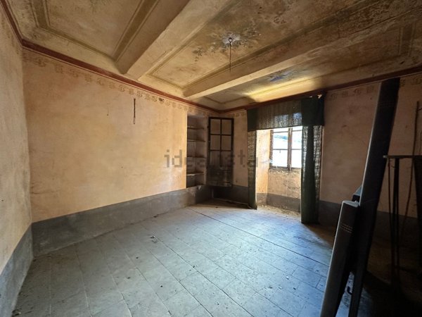 casale in vendita a Canelli