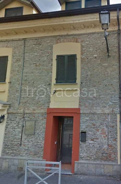 negozio in vendita a Canelli