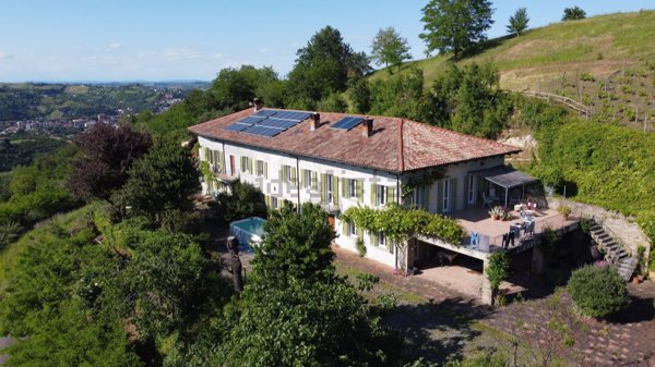 casa indipendente in vendita a Canelli