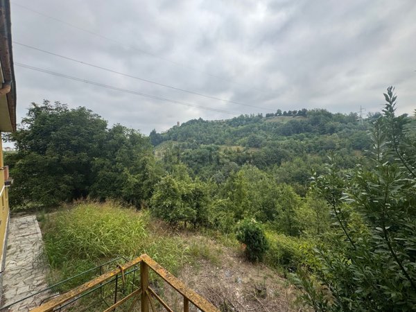 casa indipendente in vendita a Canelli