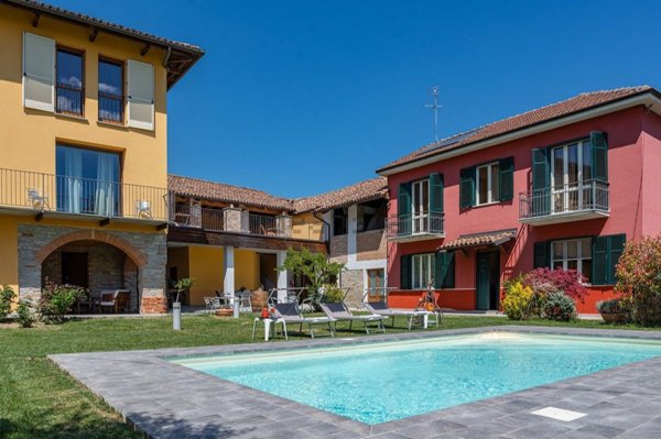 casale in vendita a Canelli