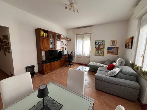 casa indipendente in vendita a Canelli