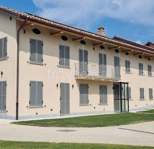casa indipendente in vendita a Canelli