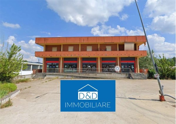 capannone in vendita a Canelli