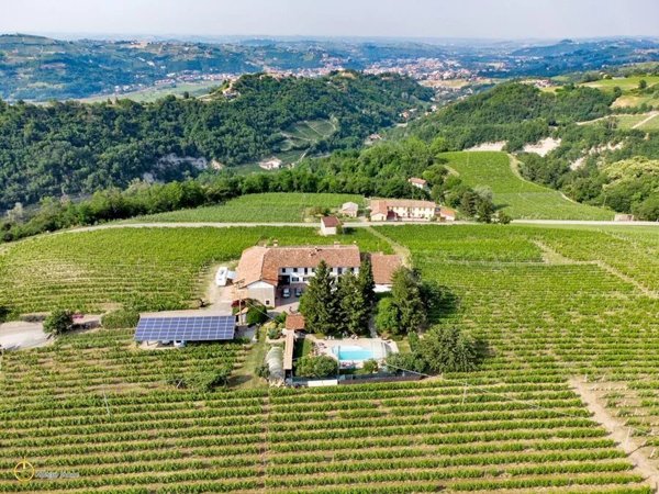 locale di sgombero in vendita a Canelli