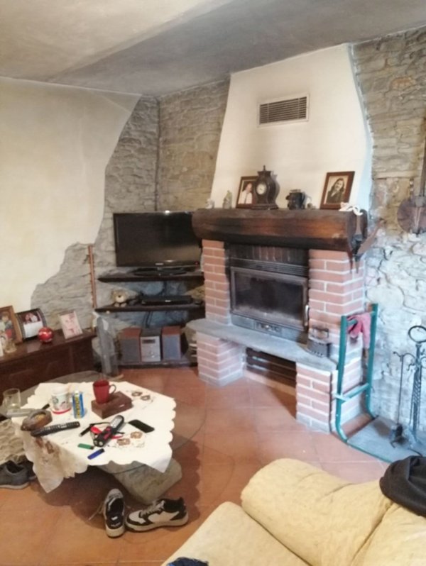 casa indipendente in vendita a Canelli