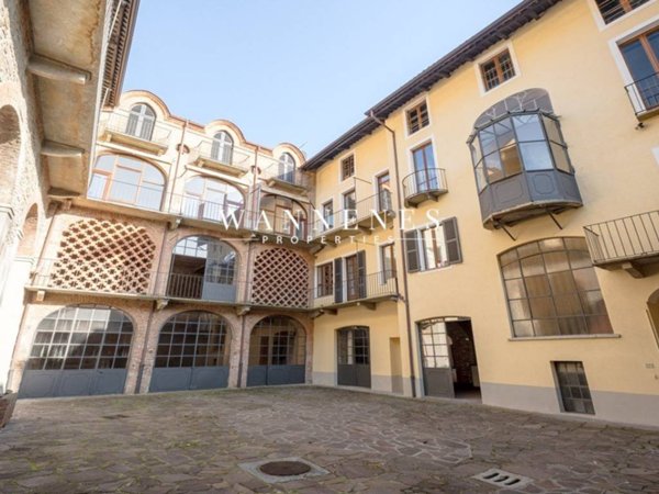 casa indipendente in vendita a Canelli
