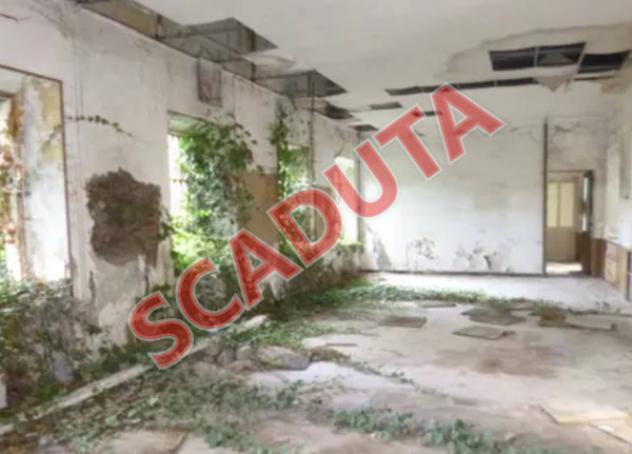 pentavano in vendita a Canelli