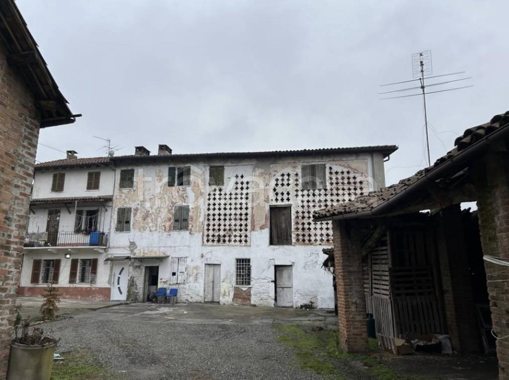 terreno edificabile in vendita a Canelli