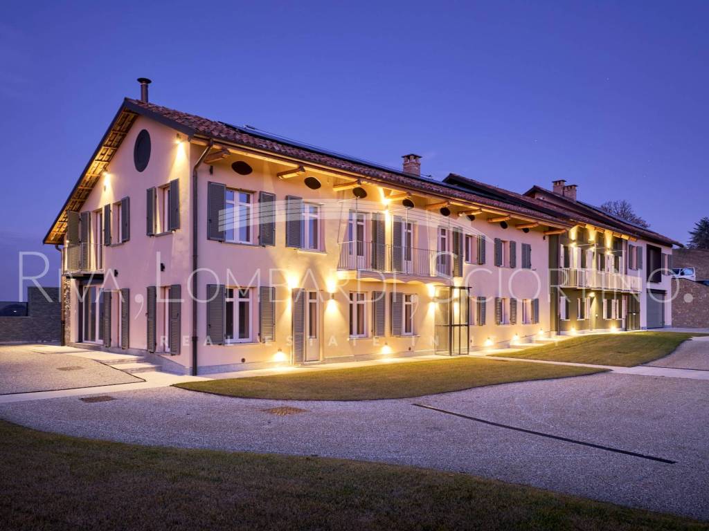 casa indipendente in vendita a Canelli